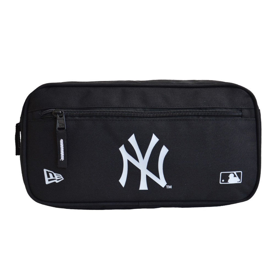New Era NY Yankees Side Bag Black True Black 12145422